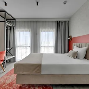 3* Hotel Milo Airport